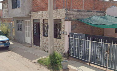 Sk17 Hermosa Casa En Venta, En Excelente Estado Ideal Para Iniciar Tu Patrimonio En Calera Zacateca, Pago Accesible En 2 Exhibiciones, Solo Recursos P