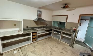 VENDO CASA EN LA COL. RICARDO FLORES MAGÓN