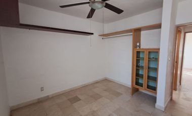 VENDO CASA EN LA COL. RICARDO FLORES MAGÓN