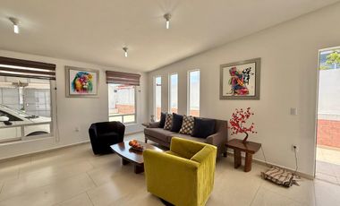 CASA EN VENTA EN CACALOMACAN
