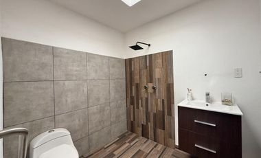 CASA EN VENTA EN CACALOMACAN