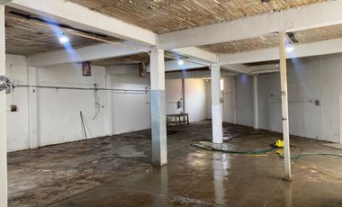 Bodega en Venta en esquina, Av. Pasteur, Comerciantes, Querétaro