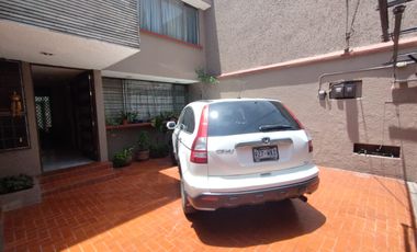 ACOGEDORA CASA EN VENTA EN LA TRADICIONAL COLONIA CAMPESTRE CHURUBUSCO
