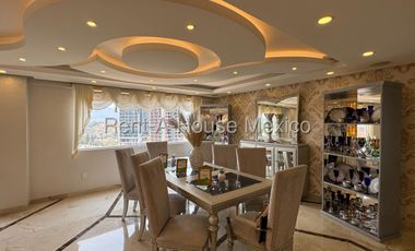 Penthouse en Venta en Hacienda de las Palmas, Huixquilucan