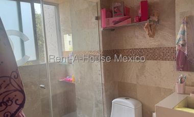 Penthouse en Venta en Hacienda de las Palmas, Huixquilucan