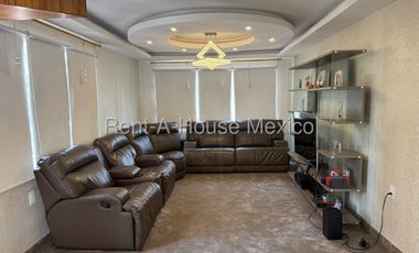 Penthouse en Venta en Hacienda de las Palmas, Huixquilucan