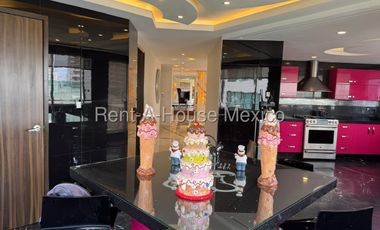 Penthouse en Venta en Hacienda de las Palmas, Huixquilucan