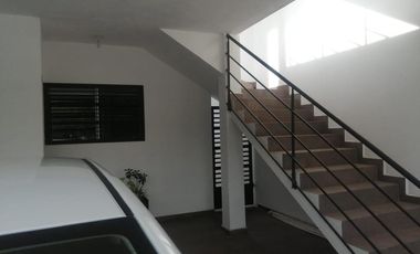 VENTA DE CASA EN VALLE MORELOS EN MTY!!