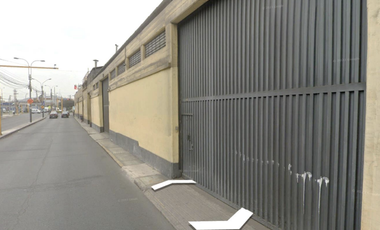 VENTA LOCAL INDUSTRIAL I2 EN CERCADO DE LIMA / FRENTE A LA AV. ARGENTINA Y AV. DUEÑAS