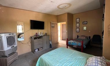 VENDO CASA EN URSULO GALVAN, ZONA CARDEL