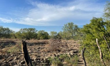 RANCHO EN VENTA EN GRAL TERAN, NUEVO LEON, A 24 KMS DEL CENTRO DEL MPO, TIERRAS MUY FERTILES, ABUNDANTE AGUA, FLORA Y FAUNA, 594 HAS, COLINDA CON RIO