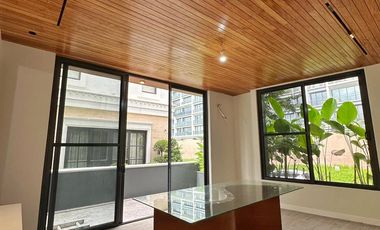 Experience Refined Living: Stunning 509 sqm House for Lease in McKinley West