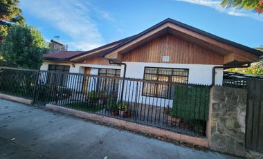 Se vende casa en Lontue, Molina