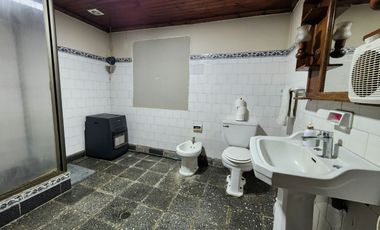 Se vende casa 1 piso en Lontue, Molina