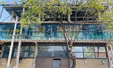 RENTA EDIFICIO USO DE SUELO  LA RAZA