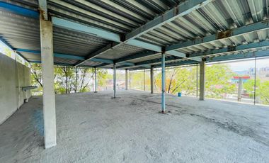 RENTA EDIFICIO USO DE SUELO  LA RAZA
