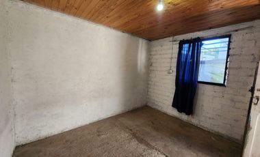 Se vende casa en Villa Las Rosas, Lontue, Molina