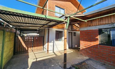 Se vende casa en Villa Las Rosas, Lontue, Molina
