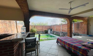 VENTA CASA YAUTEPEC 315 MTS  ALBERCA