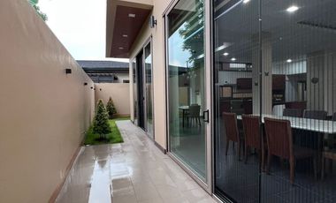 FOR SALE: PREMIUM 2 STOREY MODERN HOUSE & LOT WITH BASEMENT PARKING