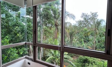 FOR SALE: PREMIUM 2 STOREY MODERN HOUSE & LOT WITH BASEMENT PARKING