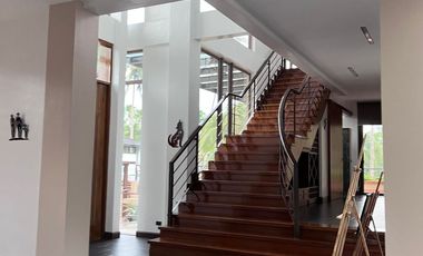 FOR SALE: PREMIUM 2 STOREY MODERN HOUSE & LOT WITH BASEMENT PARKING