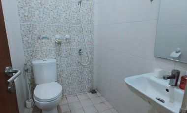 Dijual Rumah di Bintaro Jaya Sektor 5 Pisok Seberang Stan Siap Huni Bagus