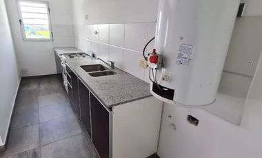 DEPARTAMENTO 2 AMBIENTES CON COCHERA USO PROFESIONAL ITUZAINGO