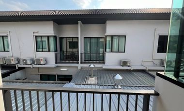 2-story townhome for sale, Time Home Romyen project, 3 bedrooms, 2 bathrooms, size 22 sqw., usable area 135 sq m., Chaloem Phrakiat Rama 9 Road, Soi 3