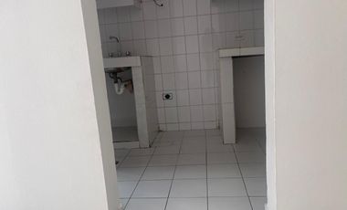 Rento Suite en La Av. 10 de Agosto , Quito , Ecuador.
