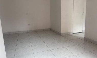 Rento Suite en La Av. 10 de Agosto , Quito , Ecuador.