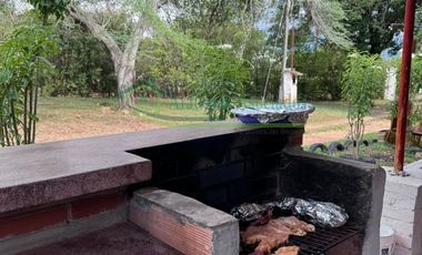 Vendemos finca con piscina privada
