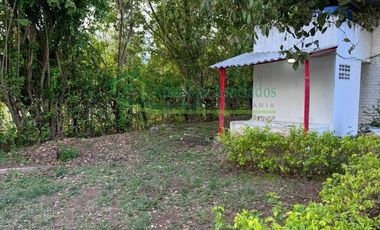 Vendemos finca con piscina privada
