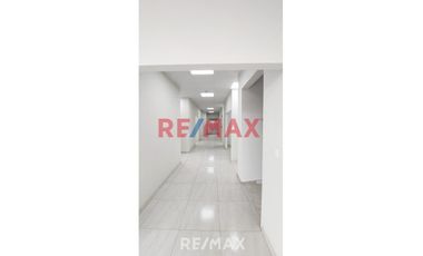 Venta O Alquiler De Edificio Corporativo Completo Y De Estreno.