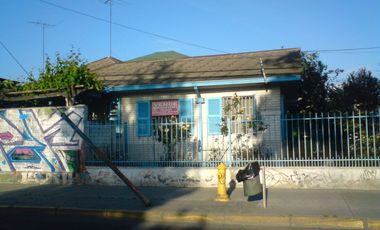 Casa Apta local comercial en Maipú Alberto Llona/Irarrazabal