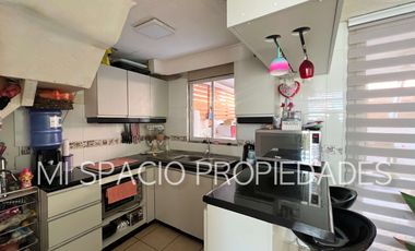 Remodelada y Ampliada Las Palmeras - Peñaflor