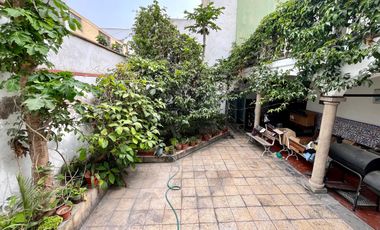 CASA FRENTE AL PARQUE! Para Vivienda, Constructoras e Inversionistas. ‼