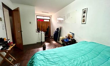 CASA FRENTE AL PARQUE! Para Vivienda, Constructoras e Inversionistas. ‼