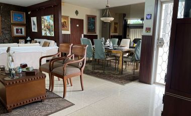 VENTA CASA URDESA CENTRAL DE OPORTUNIDAD