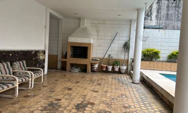 VENTA CASA URDESA CENTRAL DE OPORTUNIDAD