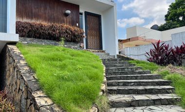 VENTA CASA URDESA CENTRAL DE OPORTUNIDAD