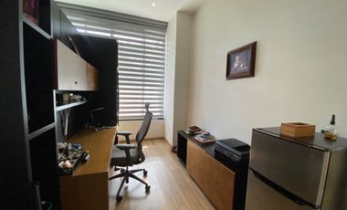 CASA CON 2500 M2 DE TERRENO, MODERNO DISEÑO CON ACABADOS DE LUJO, EXCELENTE UBICACION
