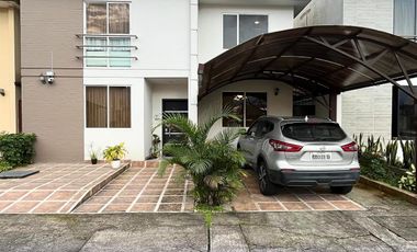 Urb. El Doral