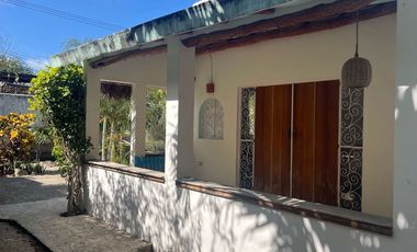 30 metros de frente sobre Calle 7, La Veleta – Increíble terreno con construcción