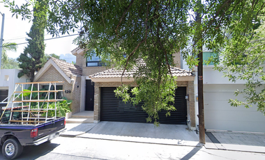 Casa en Remate en Mirasierra 1er Sector, San Pedro Garza García, Nuevo León