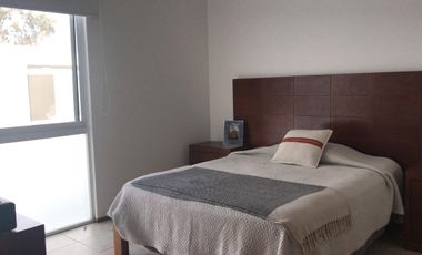 RENTO CASA MODERNA EN CUERNAVACA, CONDOMINIO DE 12 CASAS, SEGURIDAD, UBICACIÓN