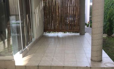 RENTO CASA MODERNA EN CUERNAVACA, CONDOMINIO DE 12 CASAS, SEGURIDAD, UBICACIÓN
