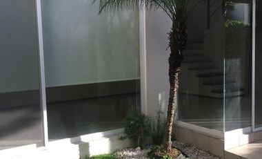 RENTO CASA MODERNA EN CUERNAVACA, CONDOMINIO DE 12 CASAS, SEGURIDAD, UBICACIÓN