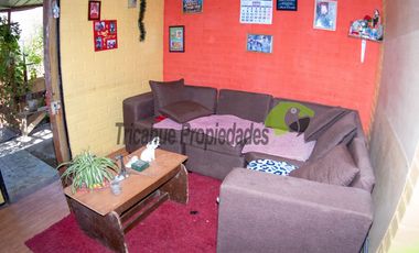 Venta de casa de 3D, 2B, amplio estacionamiento. Terreno de 450 m2. Rivadavia, Valle del Elqui. $65 millones