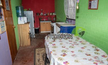 Venta de casa de 3D, 2B, amplio estacionamiento. Terreno de 450 m2. Rivadavia, Valle del Elqui. $65 millones